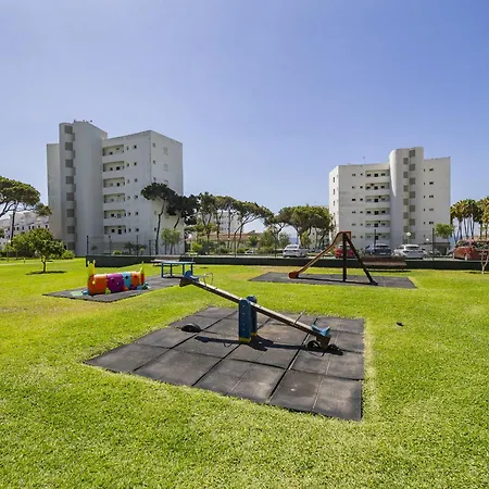 Cubo's Vistalmar Calahonda Apartment *